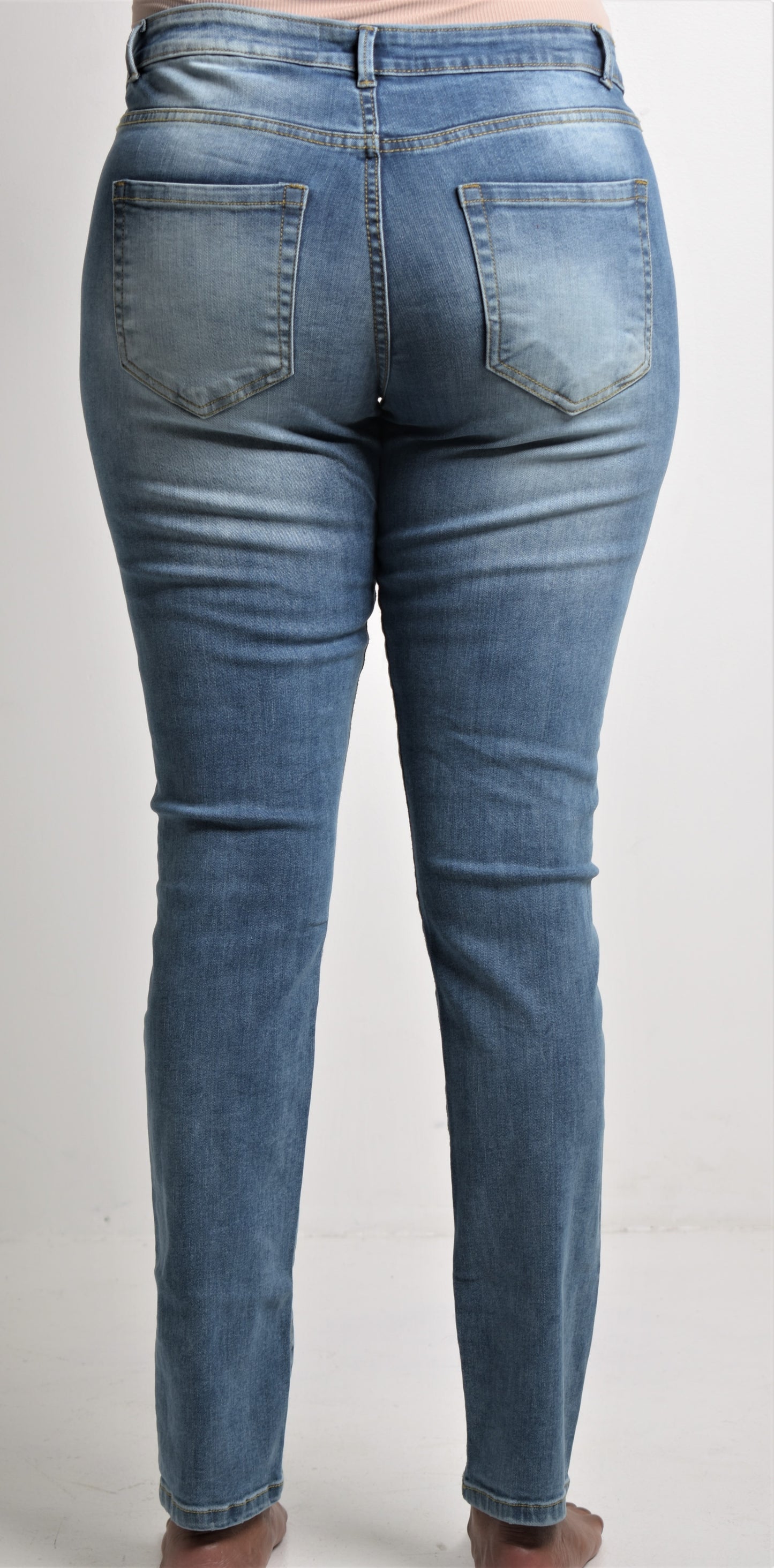 BFF Nikki Distressed Stretch Jeans