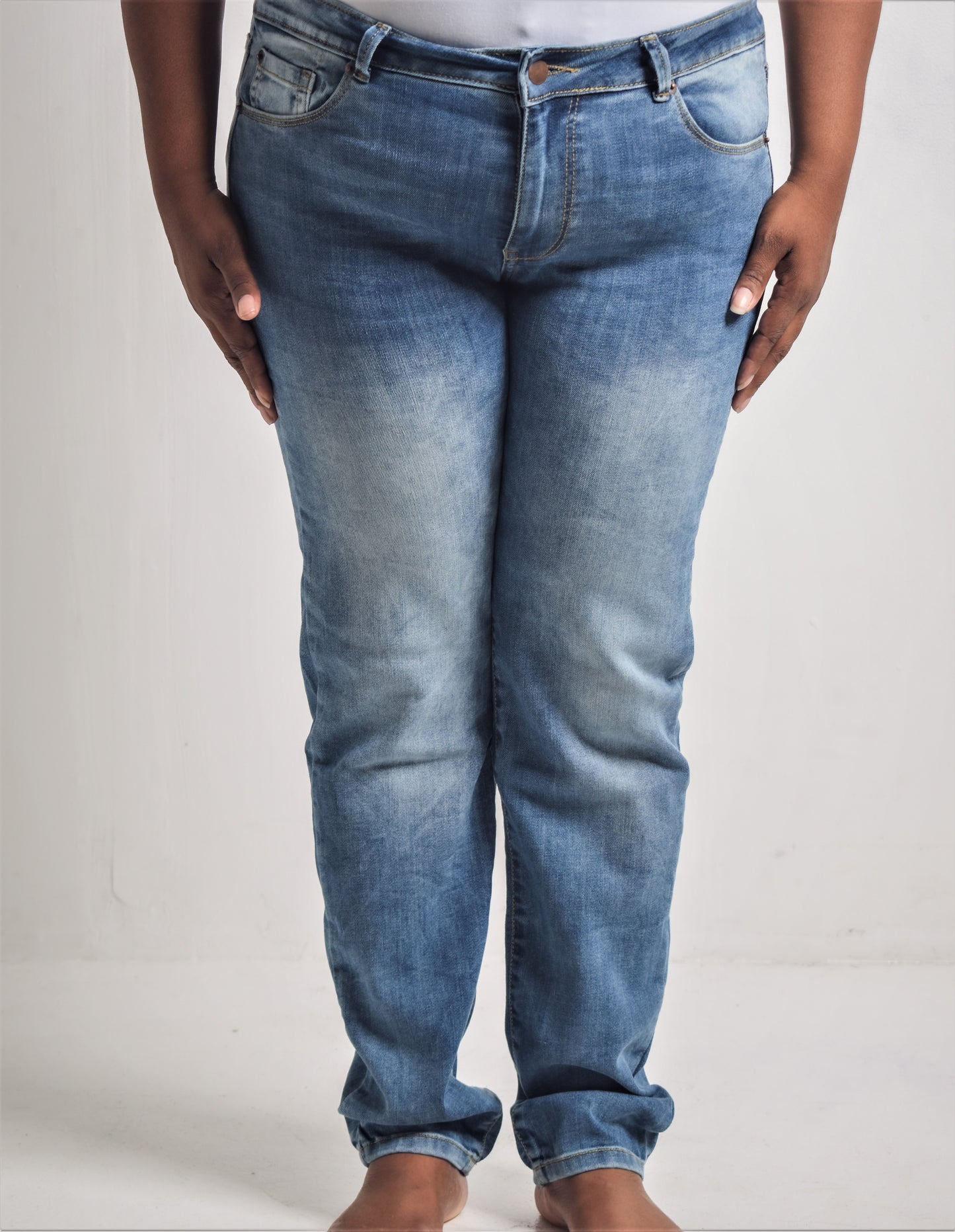 Chenita Comfort Jeans (Curvy+)